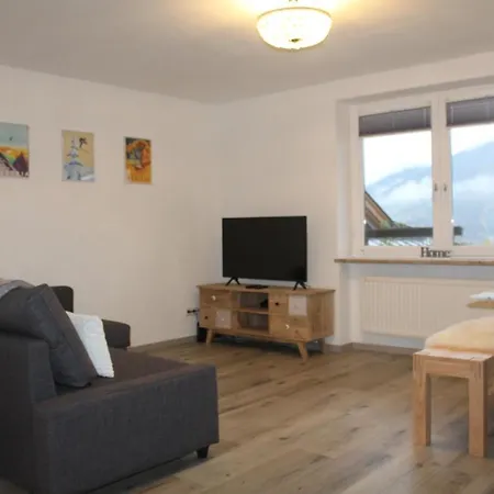 Seeblick Apartment Zell am See